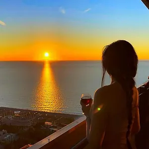 Orbi Black Sea View Апарт-отель