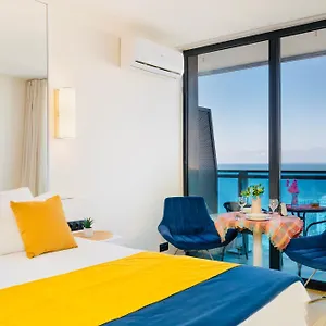 Orbi Sea View Апарт-отель