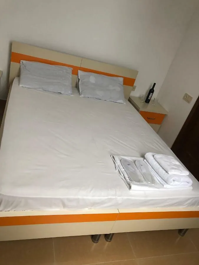 Orange Home Hotel Batumi 2*,  Georgia